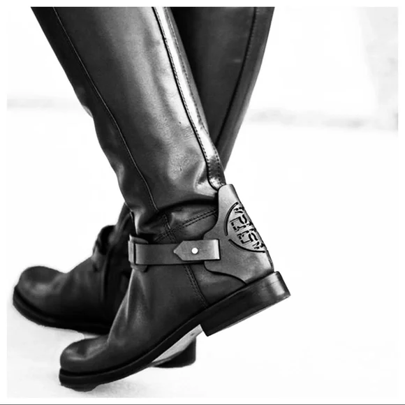 Tory burch derby shop riding boots